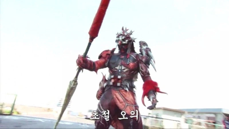 [가면라이더 에그제이드] 변신이 풀렸다할지언정!_4.webp