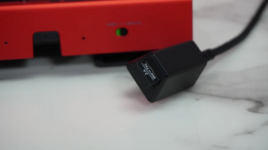 [네이버] 싱크로율 폭주 중! RAZER 에반게리온 콜라보 국내 최초 언박싱_14.webp