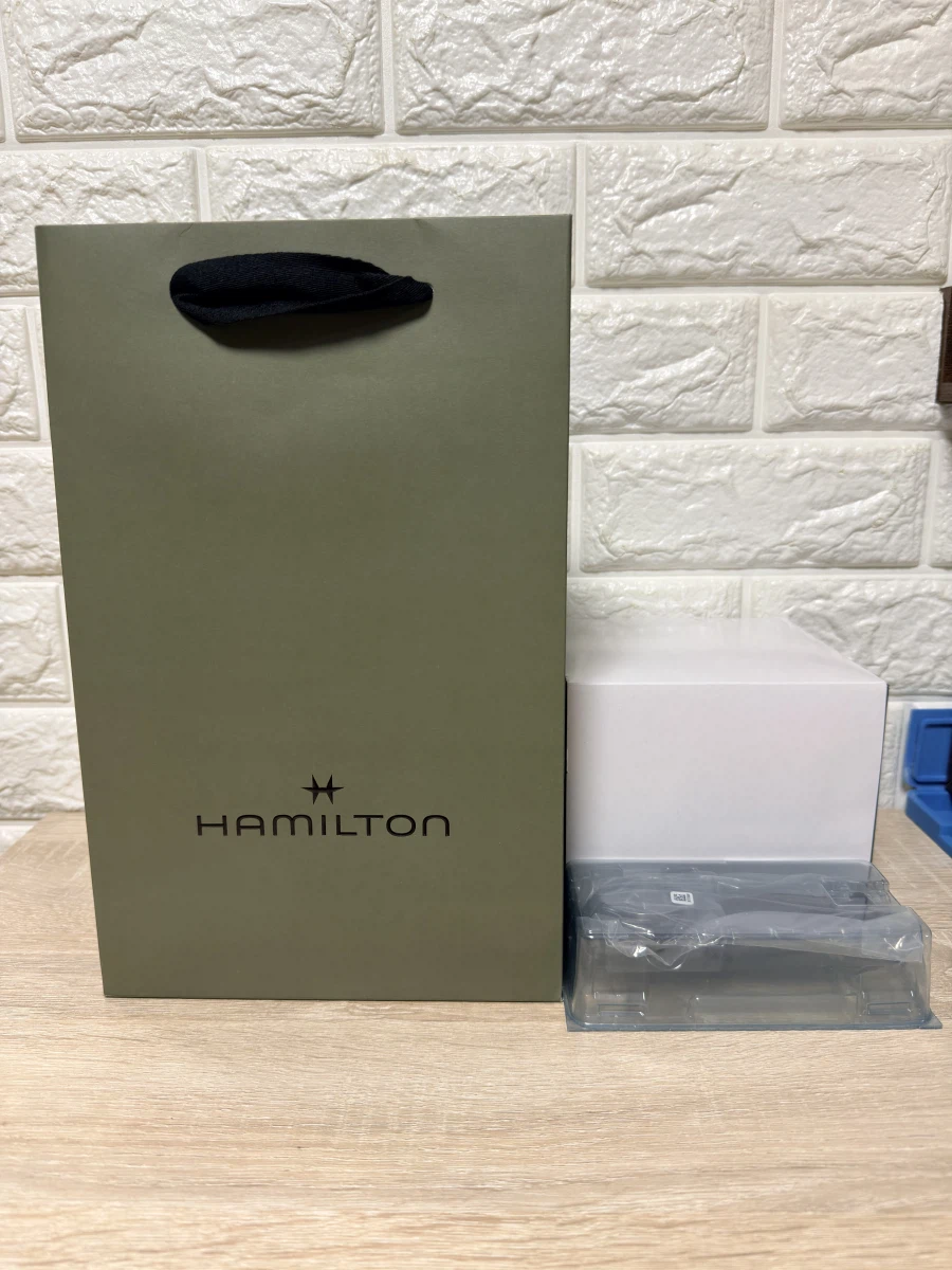 바이오하자드 해밀턴 시계 가져왔어요_2.webp