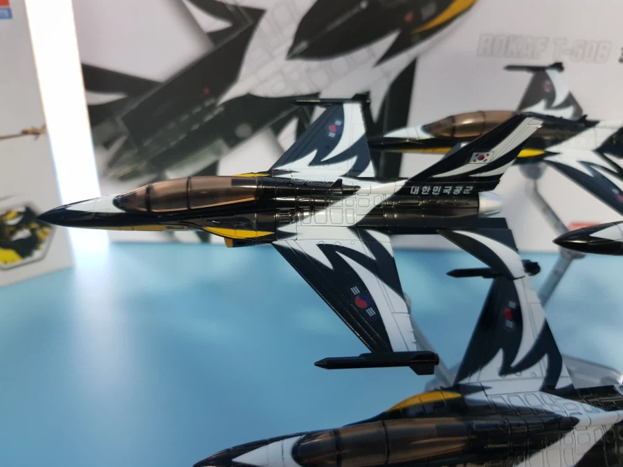 [아카데미 과학] 4D 키트 멀티 스탠드 전시 사진_6.webp