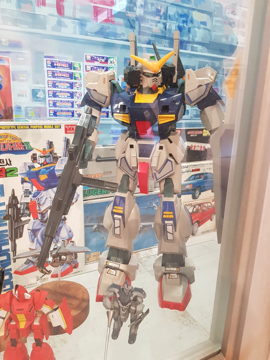 [아카데미 과학] 故 김순환 회장님 추모전 사진 - 교재사 / 집무실_33.webp