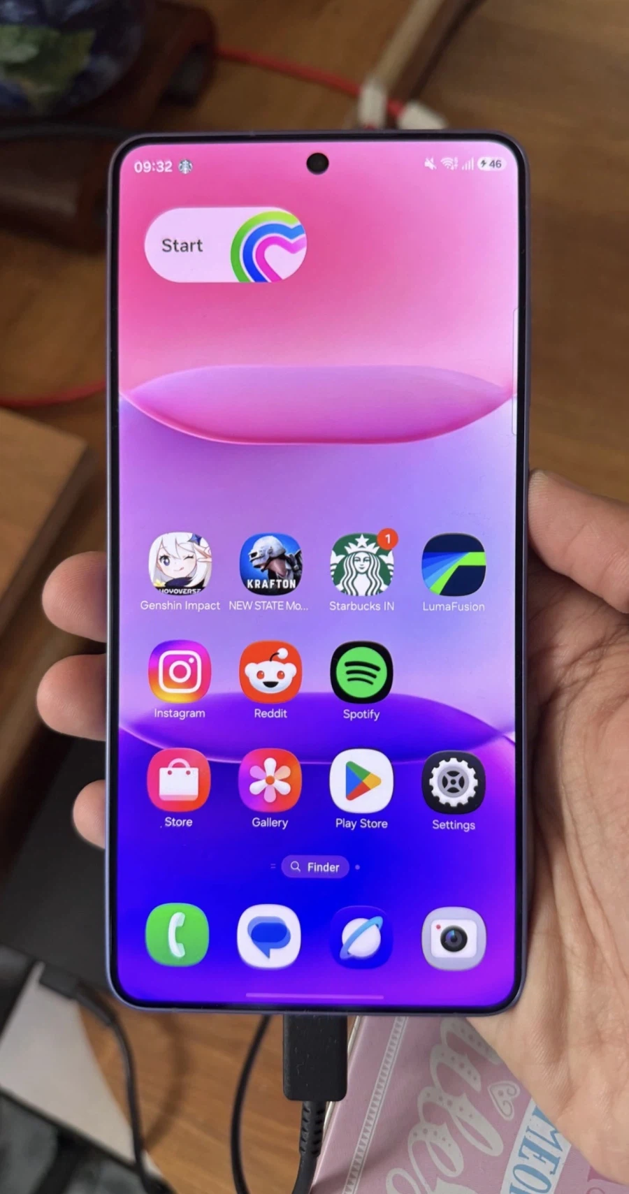 갤럭시S26울트라, 사생활 보호 On&Off 전면 디플 근접 이미지 비교_4.webp