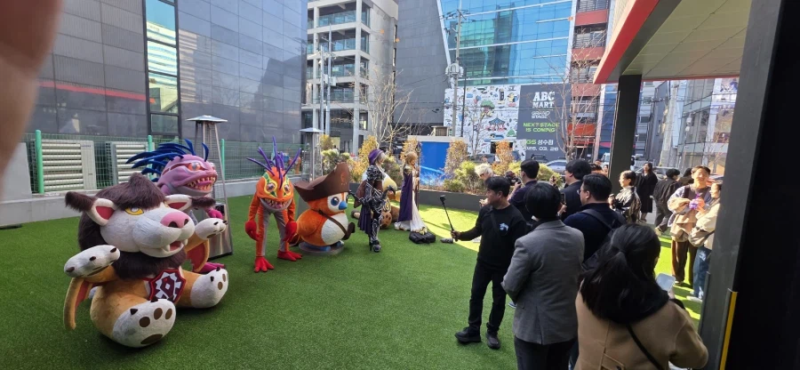 (흥미) 와우 한밤 출시 행사 '홈스윗홈' 현장 사진 모음_30.webp