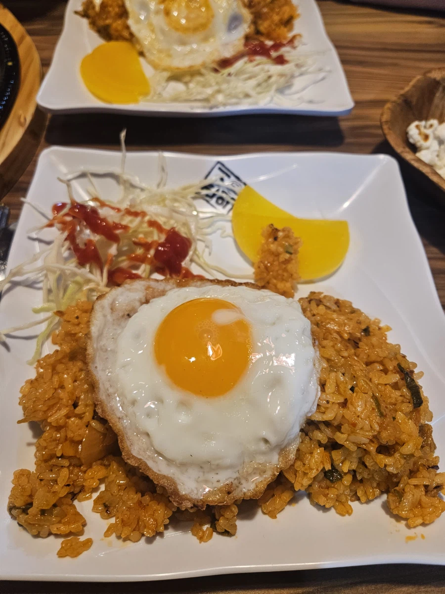 간이역 김치볶음밥_1.webp