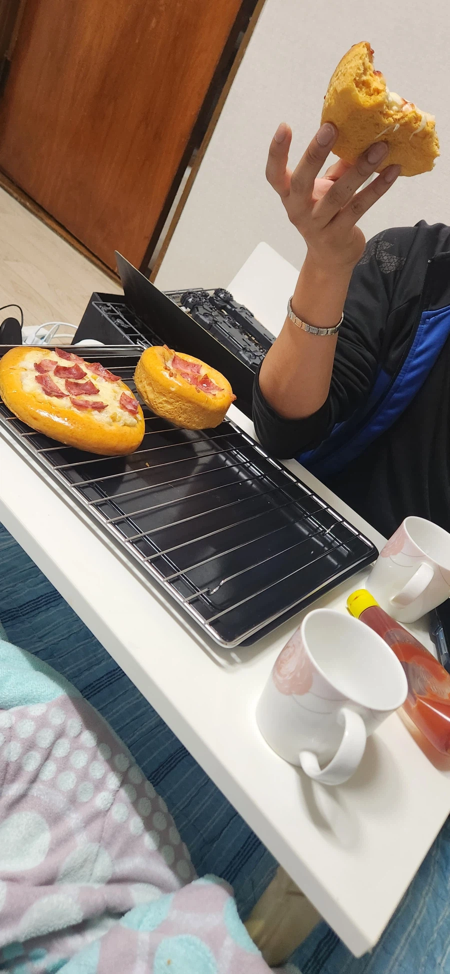 친구 먹여주는 취미생활_11.webp