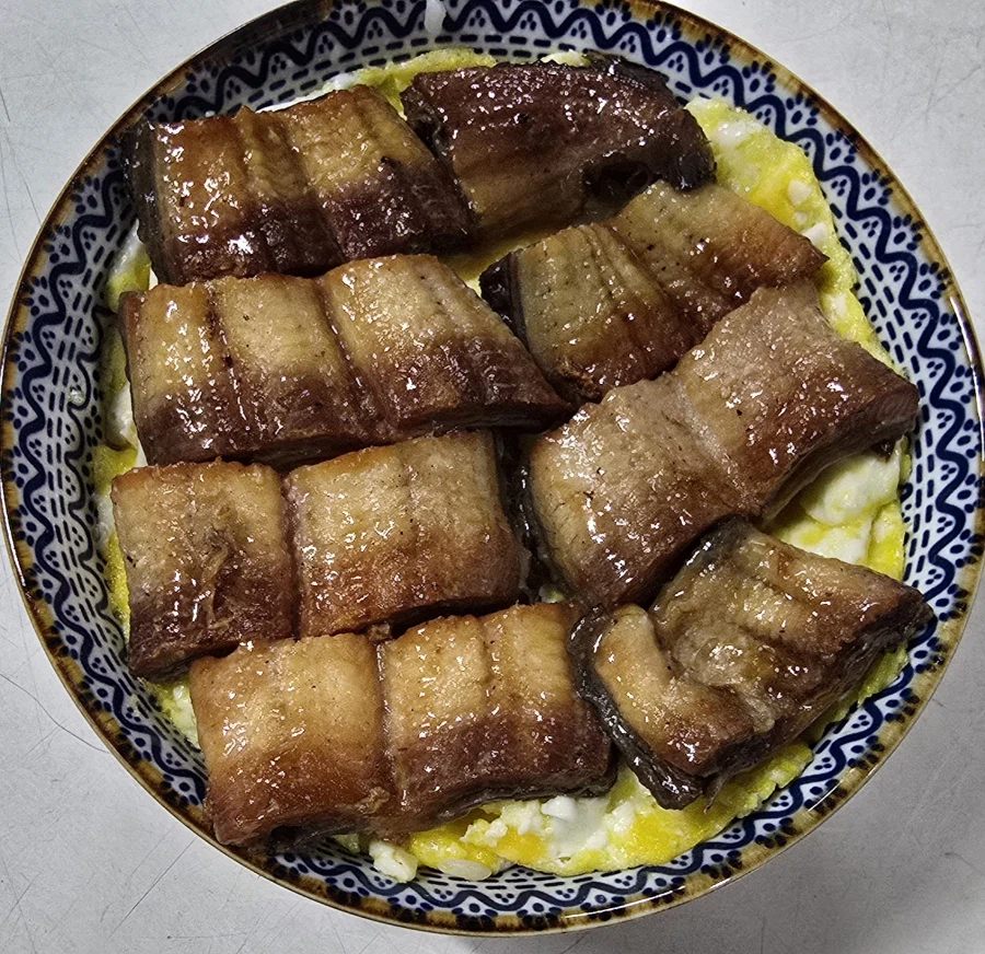 이나카안블랙 캔 히츠마부시_7.webp