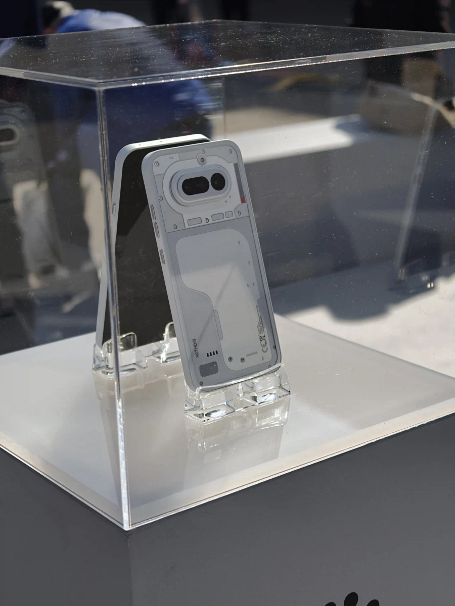 Nothing Phone 4a 모델 전체 4개 색상 실기 이미지_5.webp