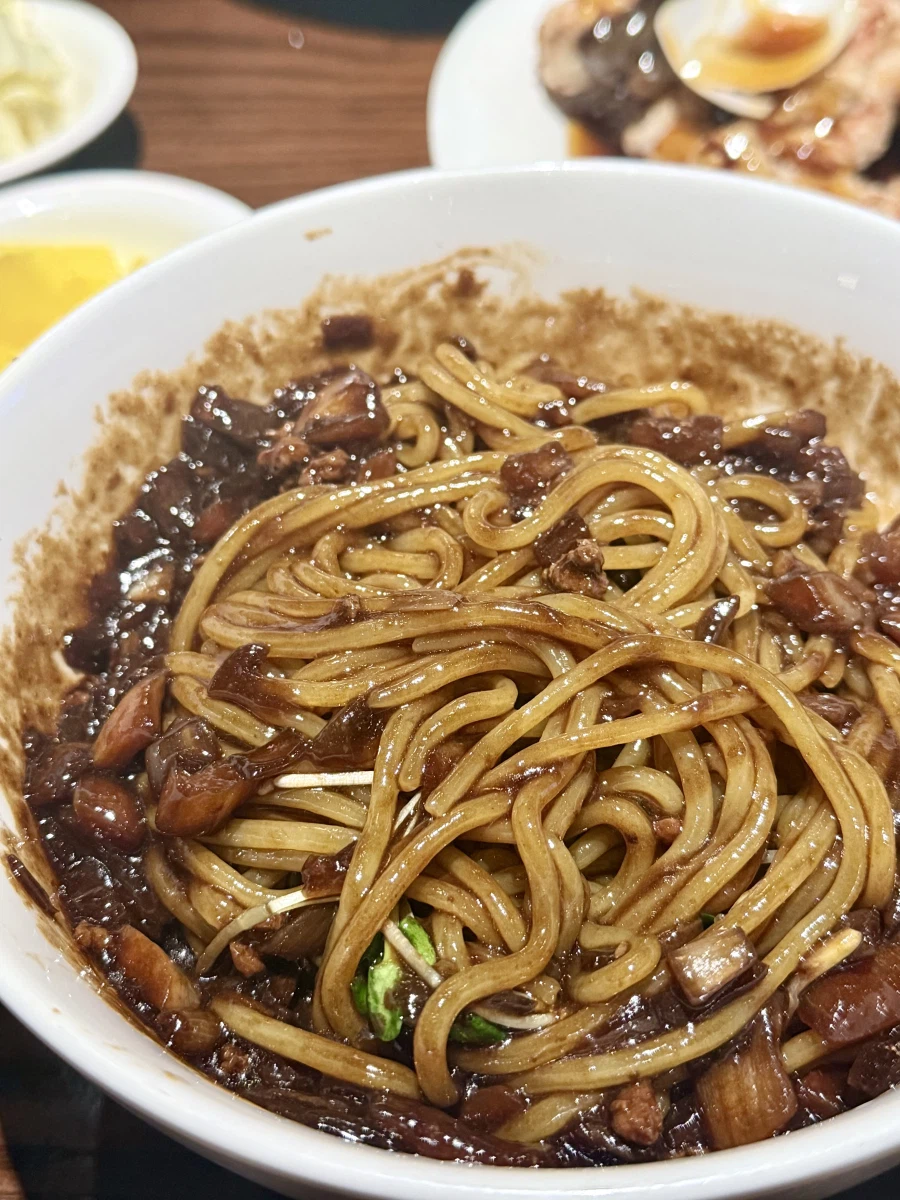 아들 입학식 후 짜장면_2.webp