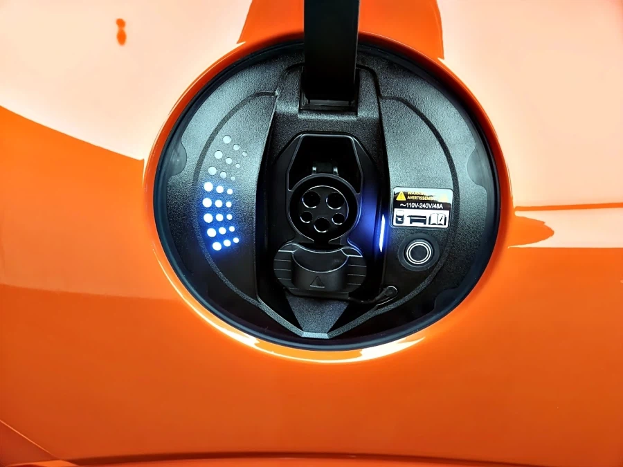 제가 찍은 gv60 마그마 실물입니다_9.webp