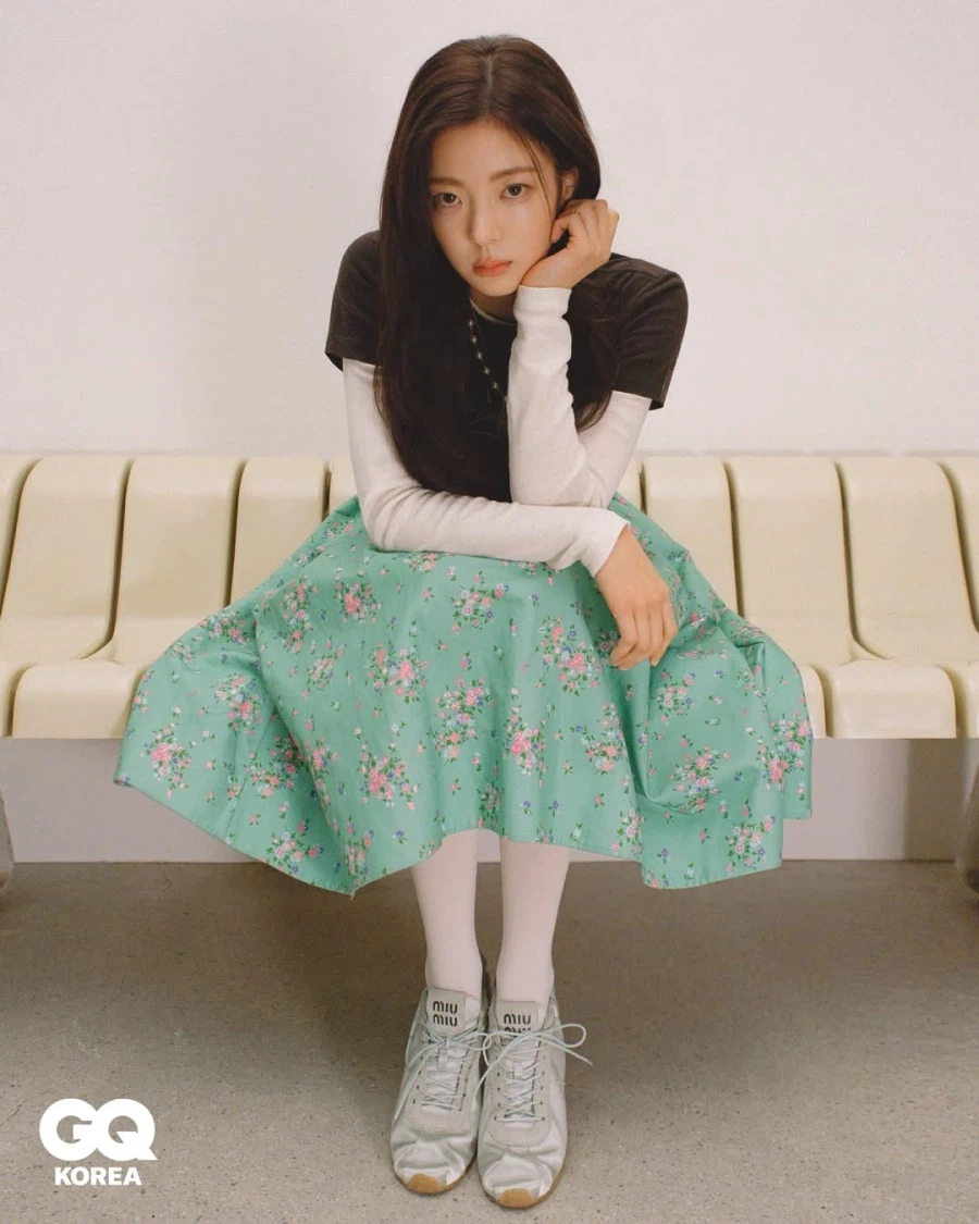 [있지] 리아 지큐 화보 촬영 & 유나 뷰맵 타이탄 성수_7.webp