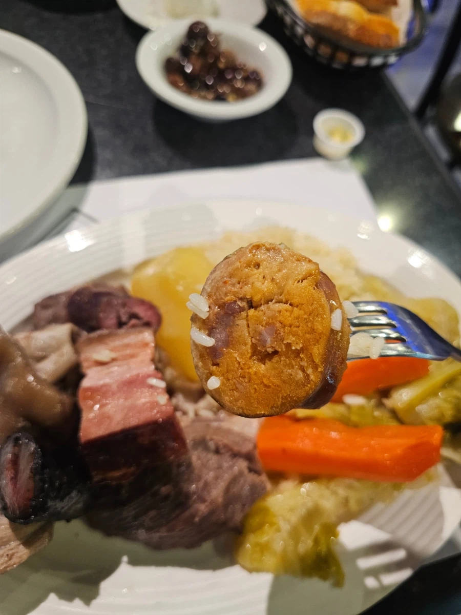 돼노비) 맛 없어 보이는 포르투갈_4.webp