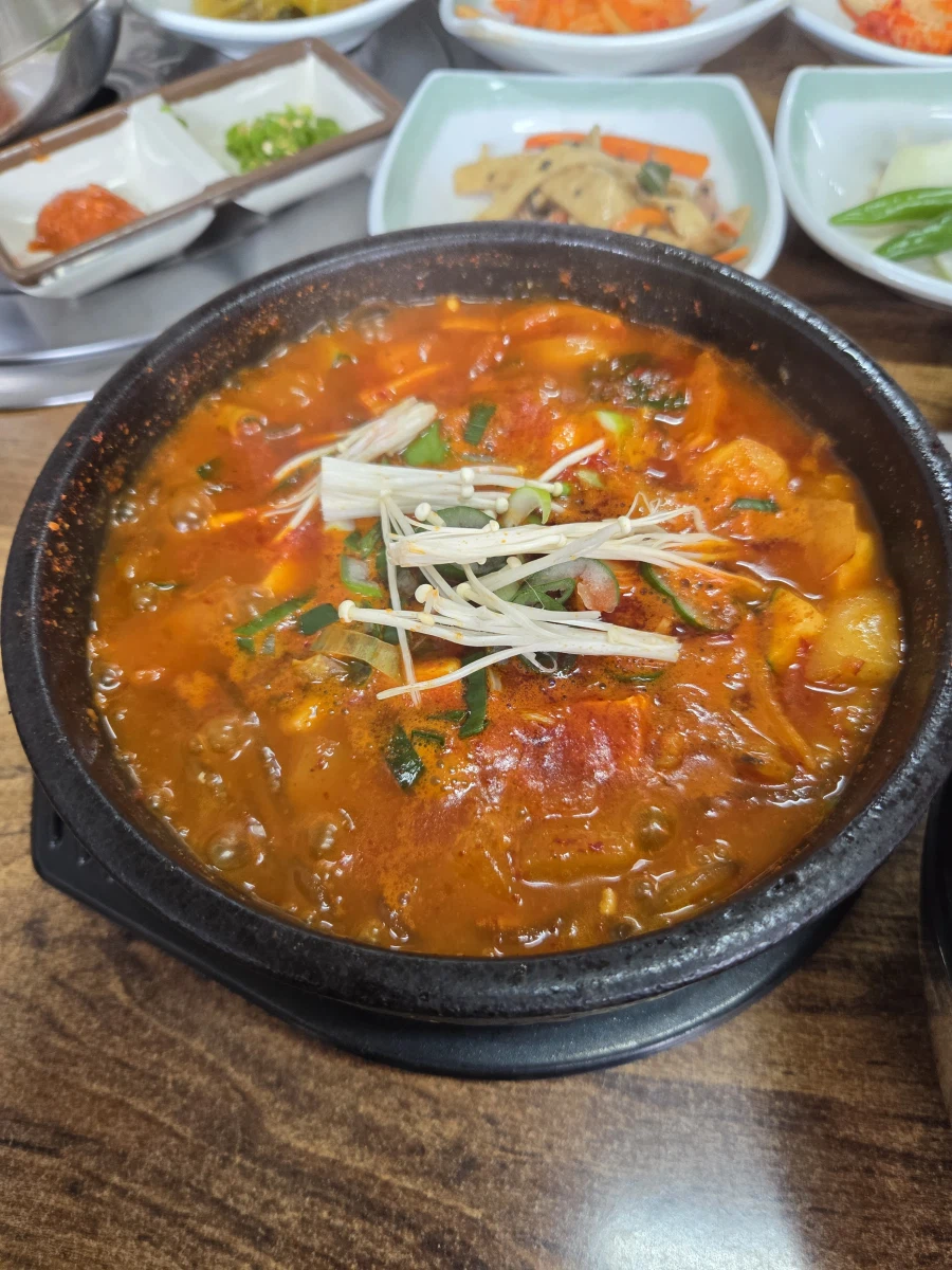 한림 접짝뼈국_1.webp