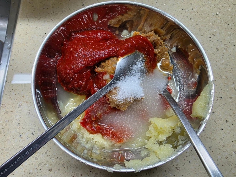 직장에서 3천원씩 걷어서 해먹는 점심 양배추쌈밥_3.webp