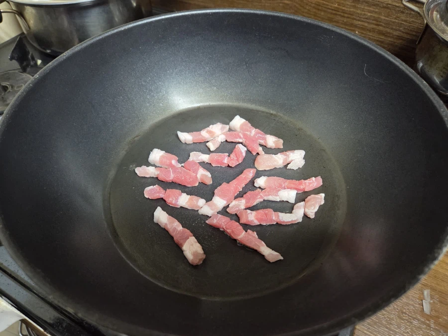 집와서 라면먹어야지 하면서 기분 좋아하는게 왜이리 비루하냐..._1.webp