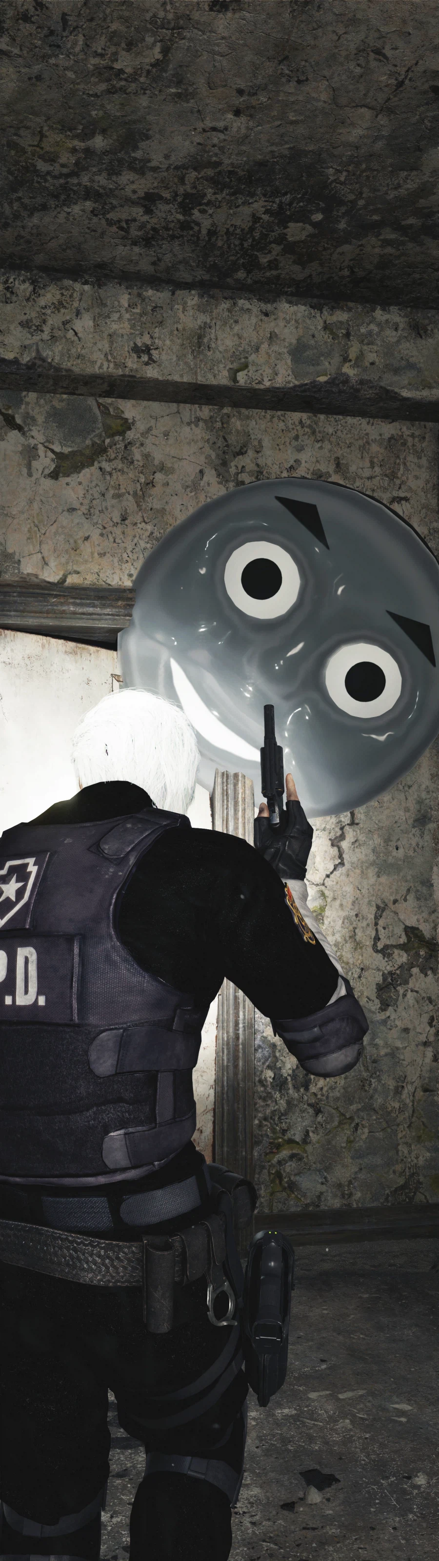 김레온을 노리는 매의 눈빛_7.webp