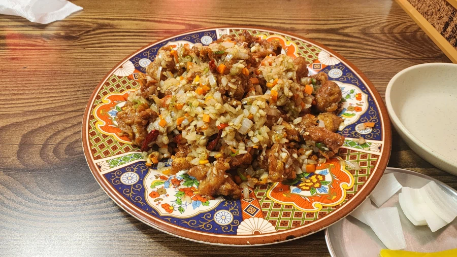 오늘은 깐풍기랑 볶음밥 먹었습니다._1.webp