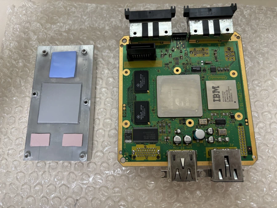 게임큐브 분해하기~(2부)_2.webp