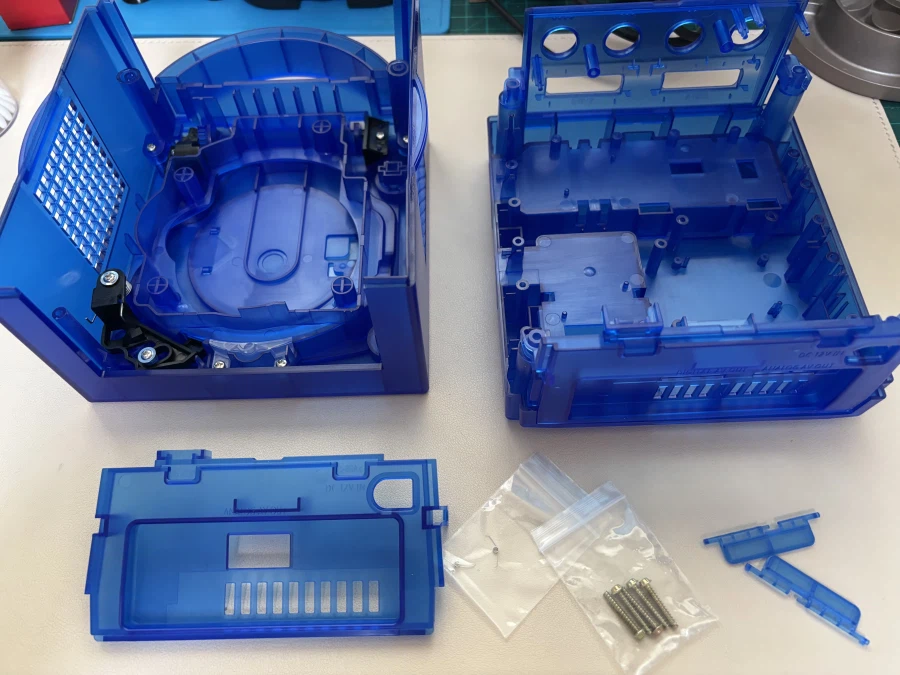 게임큐브 분해하기~(2부)_8.webp