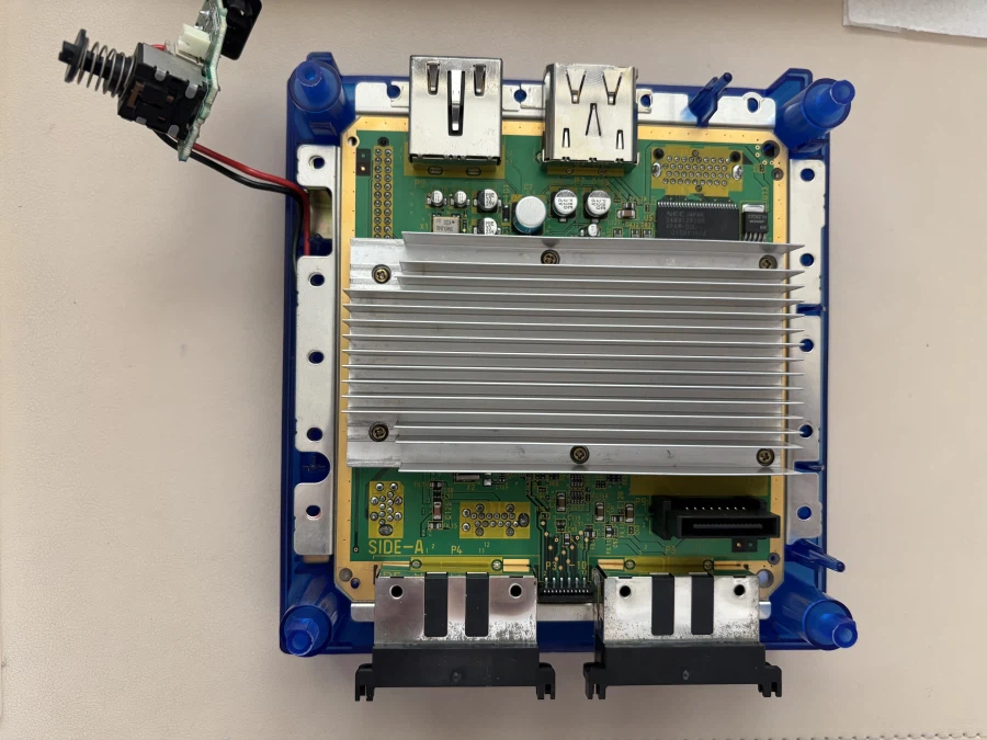 게임큐브 분해하기~(2부)_11.webp