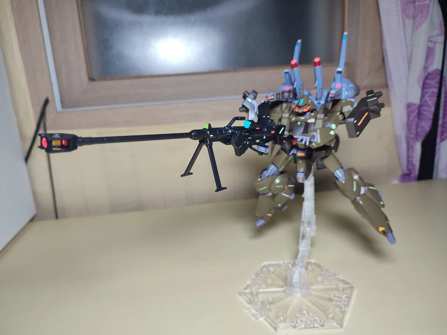 HG 리벤볼프 축광테이프 작업후 찍어본 간단 액션샷들입니다._21.webp