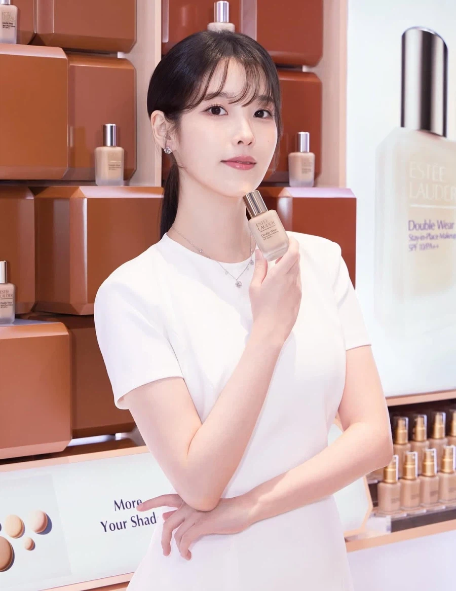 에스티로더 인스타그램_1.webp