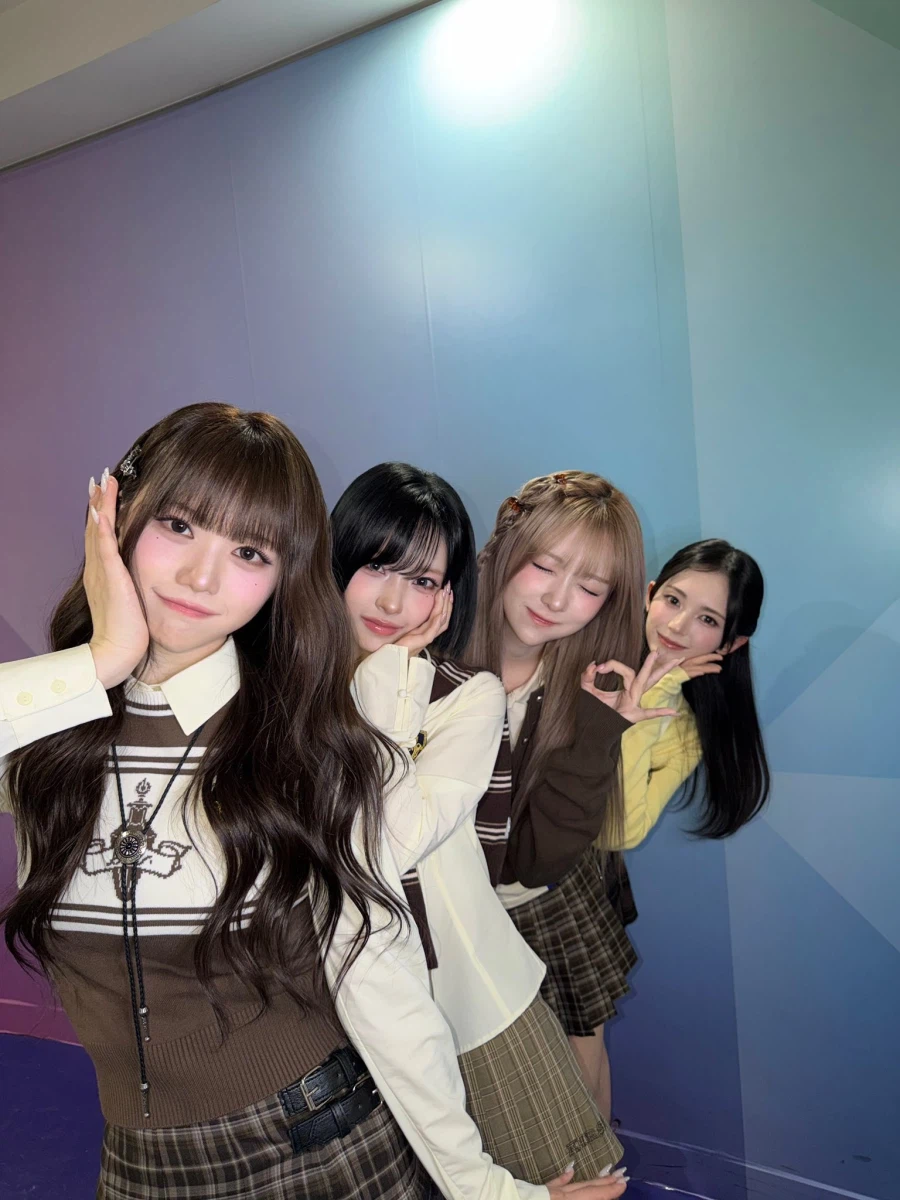 [메이딘] 'Girl Meets Boy' 안무연습 비하인드 + Mnet 비주얼캠_2.webp