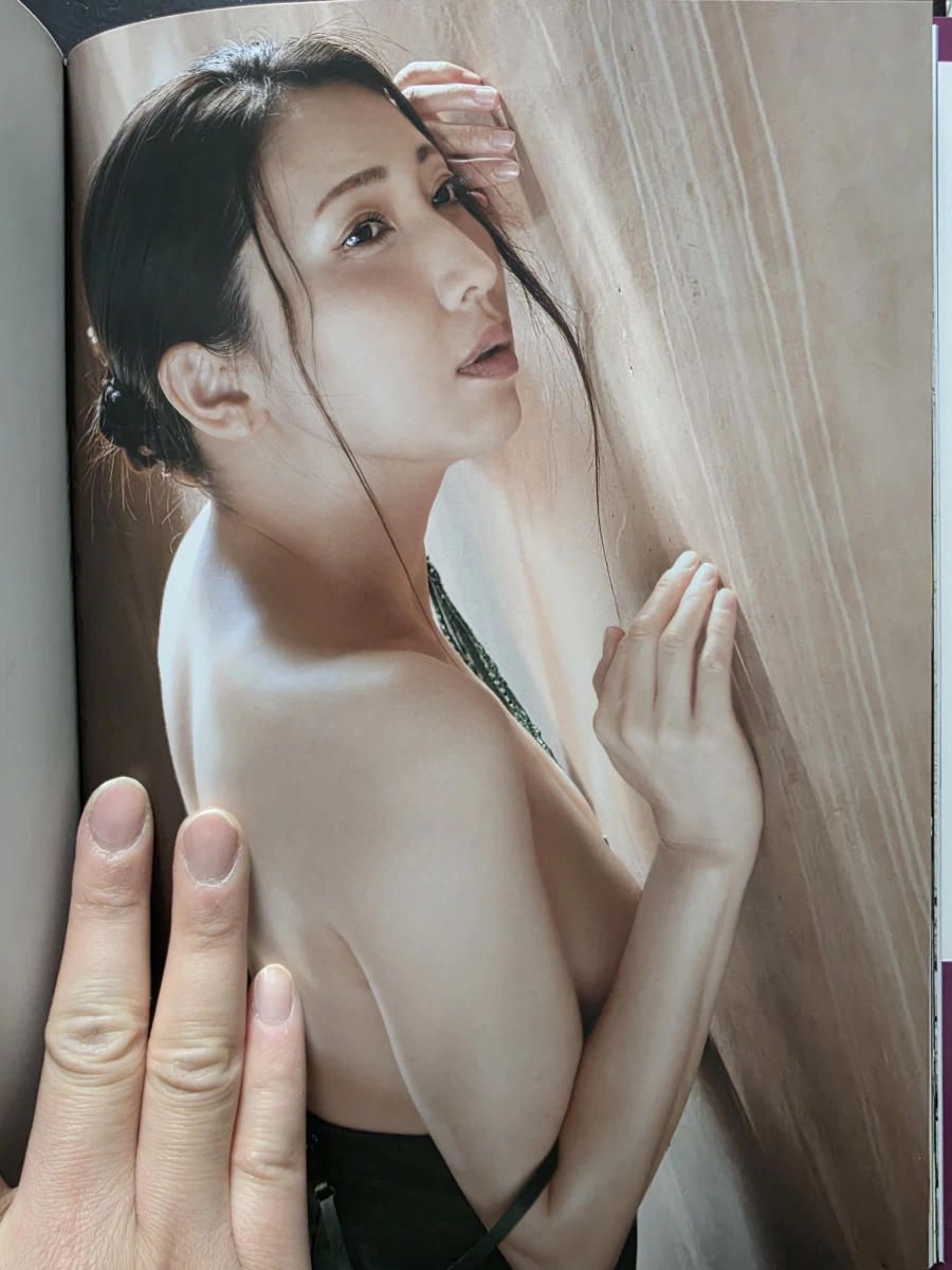 [스압]키사키 히카리(妃ひかり) 사진집 Revirsible_9.webp