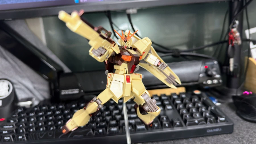 EG 뉴 건담 (액시즈 쇼크 컬러)_4.webp