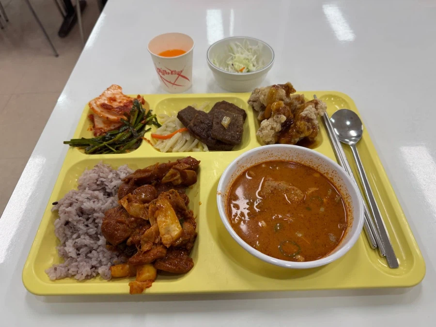 간만에 올리는 구디 8000원 구내식당밥_9.webp