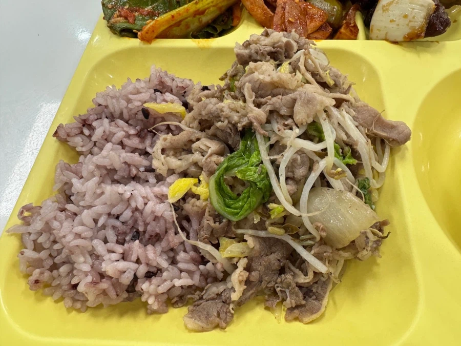 간만에 올리는 구디 8000원 구내식당밥_24.webp