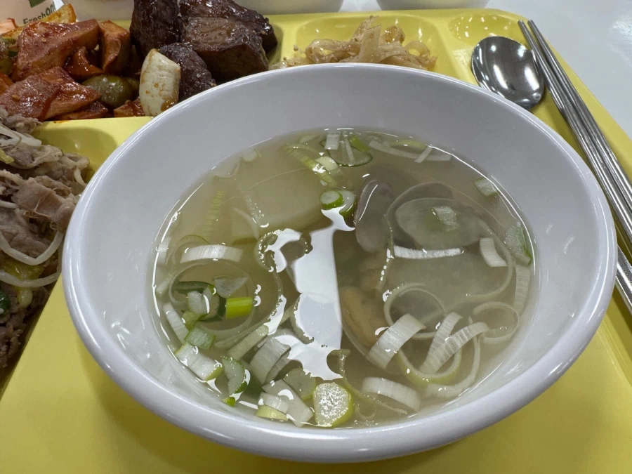 간만에 올리는 구디 8000원 구내식당밥_27.webp