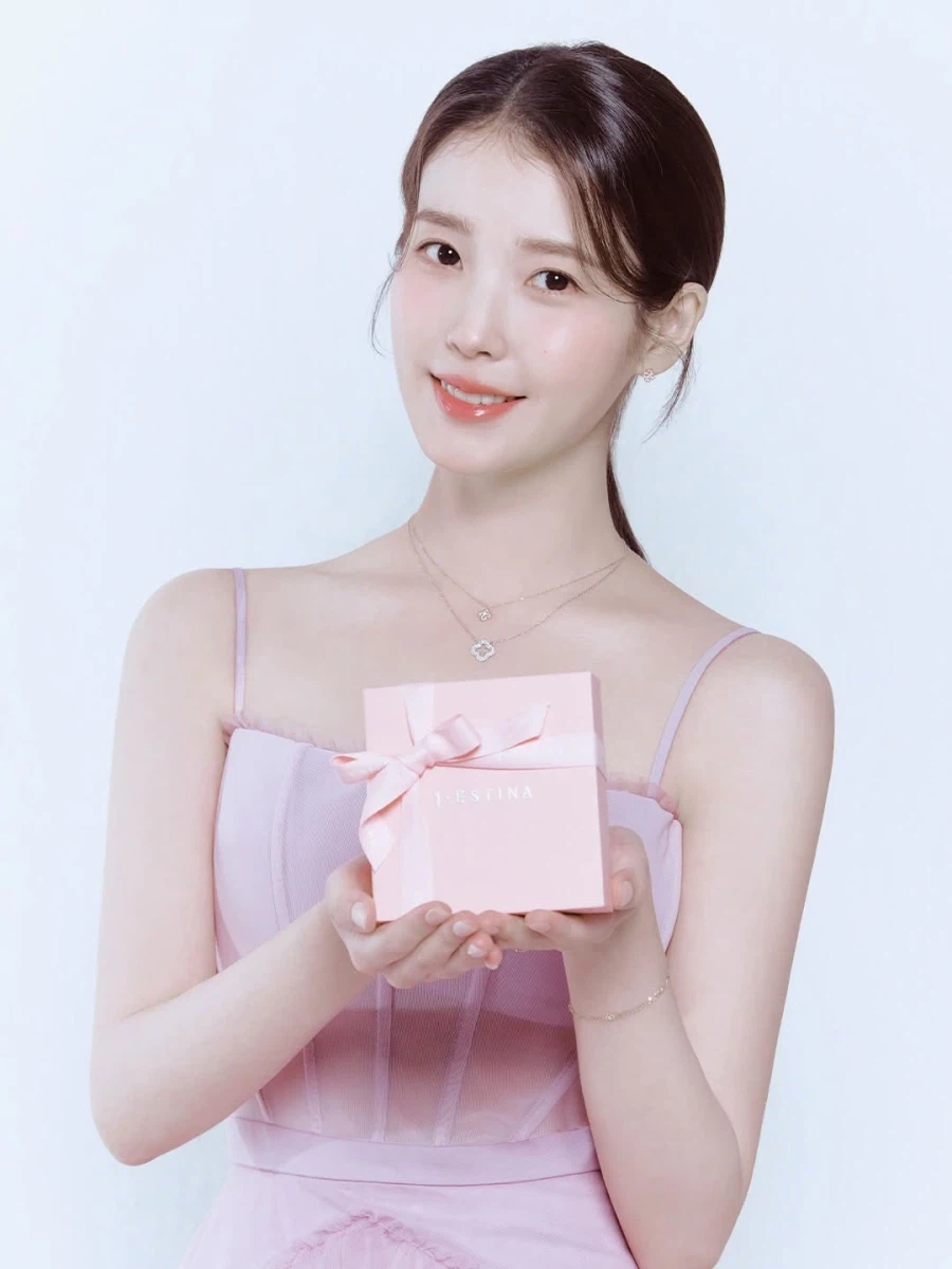 제이에스티나 인스타그램_1.webp