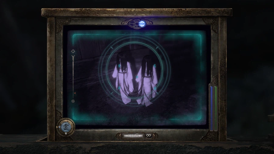 붉은 나비_10.webp