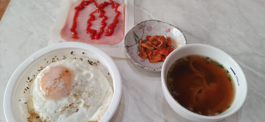 더건강한밥싸먹는햄, 새우볶음밥_2.webp