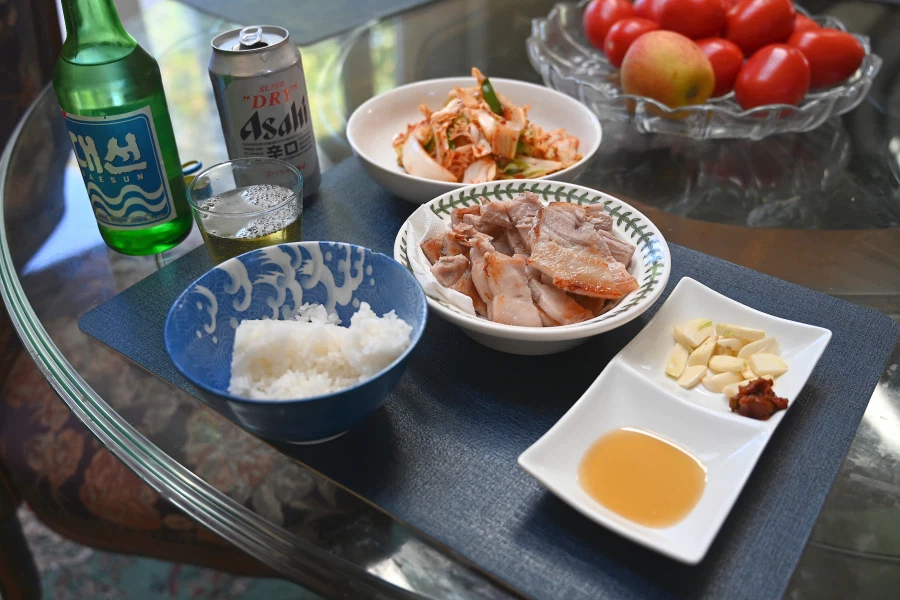 대충 해묵는 봄동무침과 삼겹살구이;ㅎ_3.webp