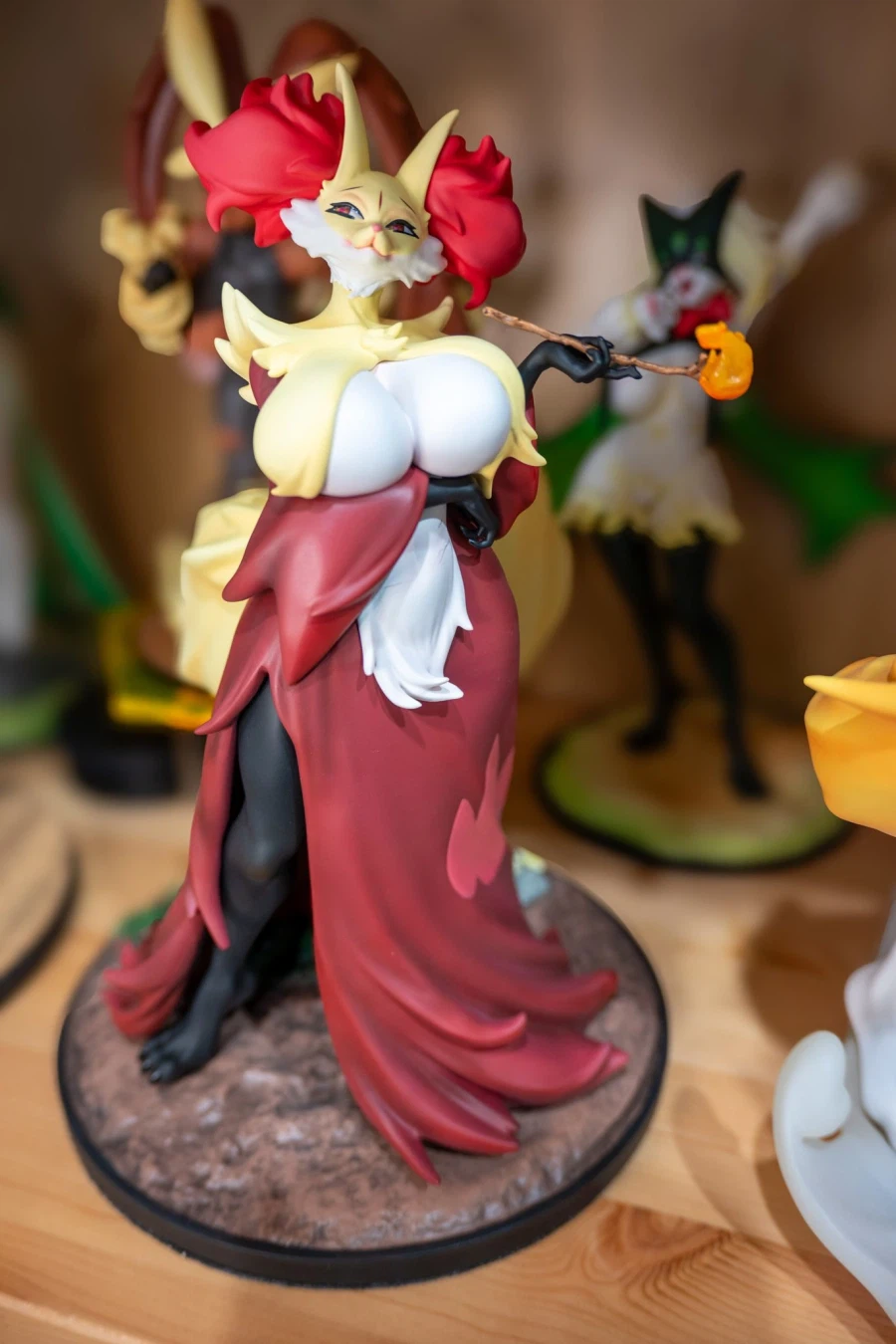 조금 수상한 마폭시 피규어_2.webp