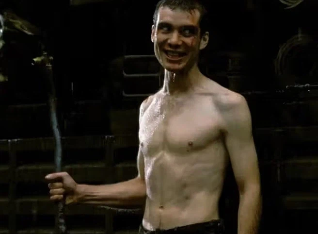 스포 ) "28년 후는 좀비영화인데 왜 인간들 얘기 위주임?"_18.webp