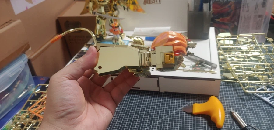 사제맥기 고토부키야 마하 스페리온, SMP 레온카이저 조립 부분도색_48.webp