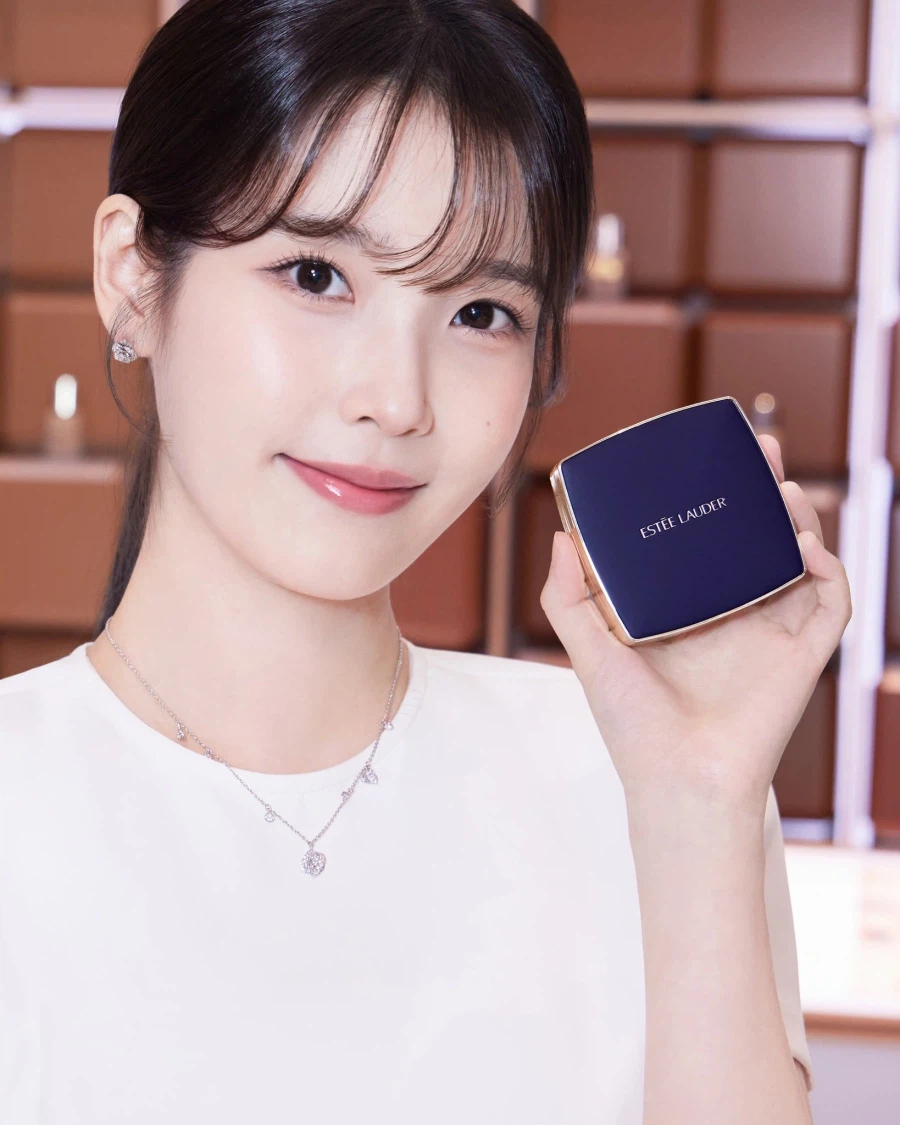 에스티로더 인스타그램_1.webp