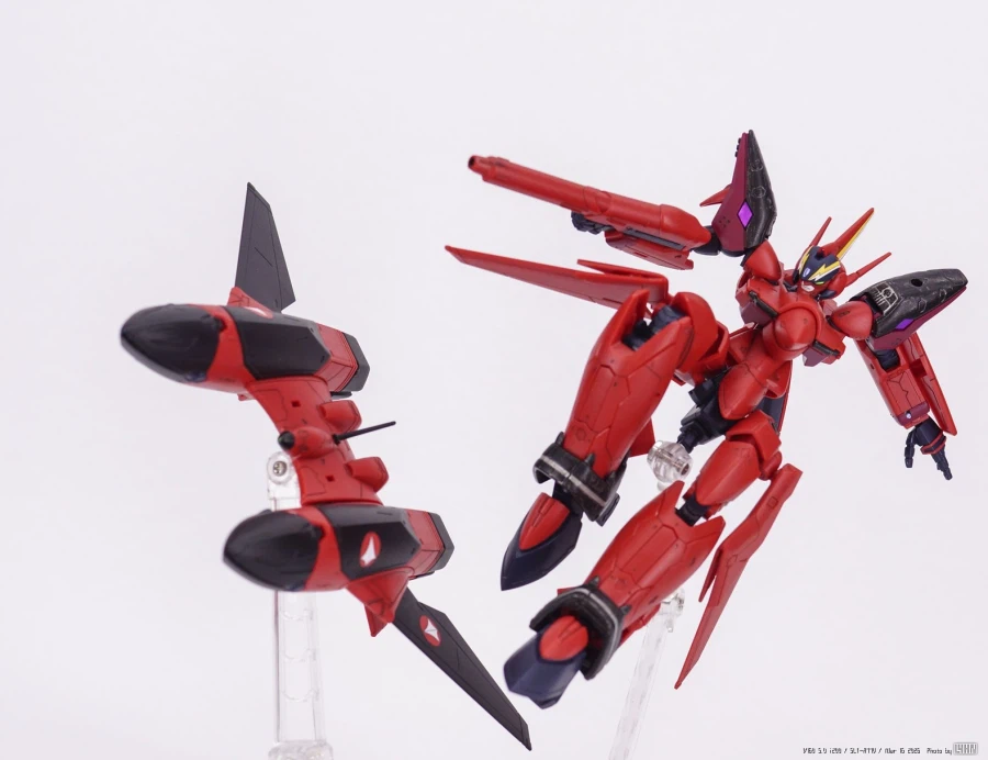 [MACROSS] HG VF-19改 파이어 발키리_19.webp