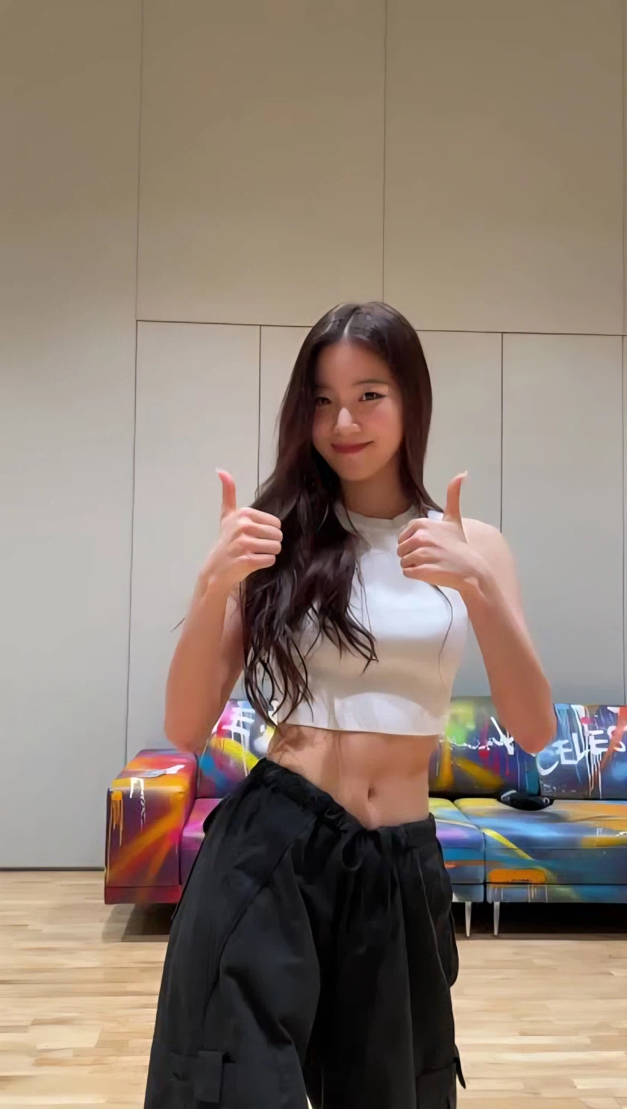 근육 원탑이라는 케이팝 아이돌_5.webp