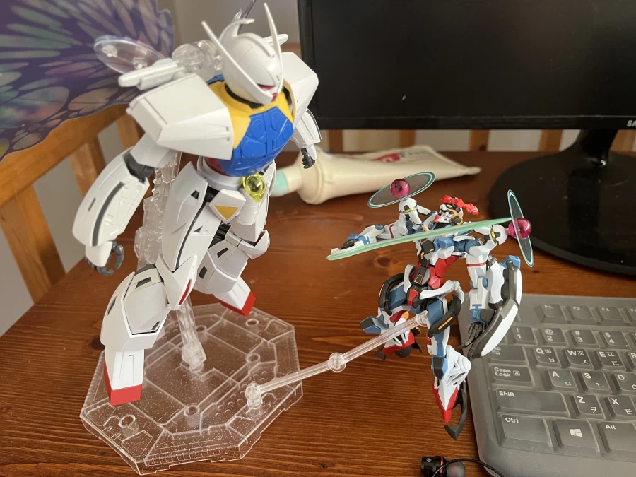 이세계는 없애야한다고….. 건담이 말했어._3.webp