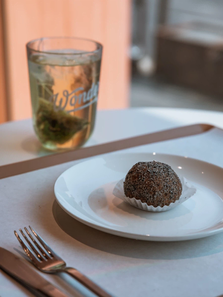 청담 - 던킨원더스 / 안국 - 일월카츠_3.webp