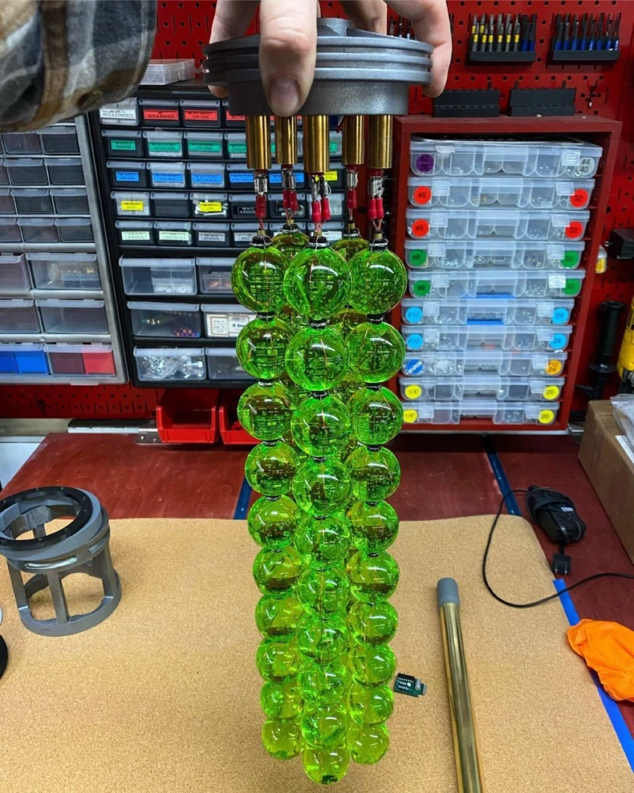 DOA) 신규 수영복 소개 포스트에 엄한 것이 붙어왔다_3.webp