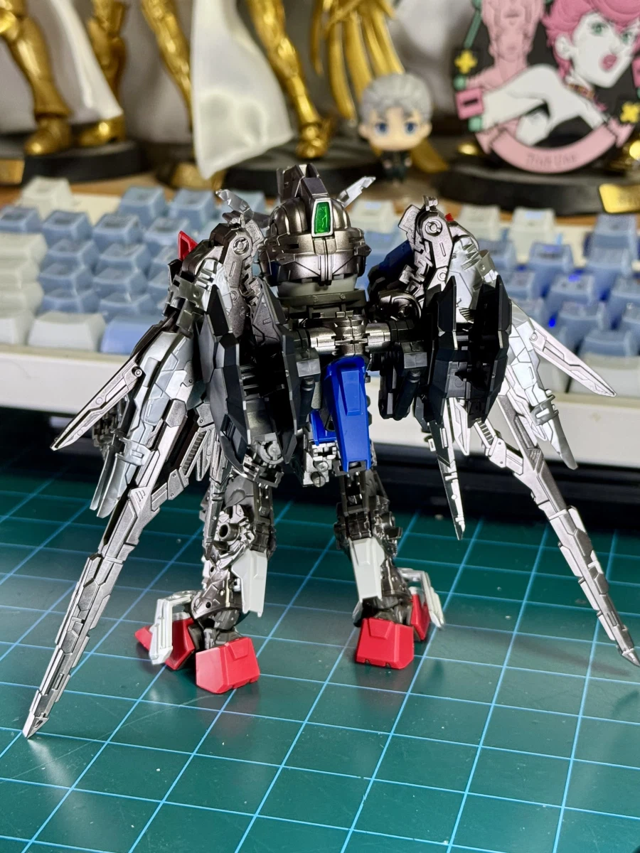 MGSD 데스티니 어제 수령해서 만드는 중입니다._3.webp