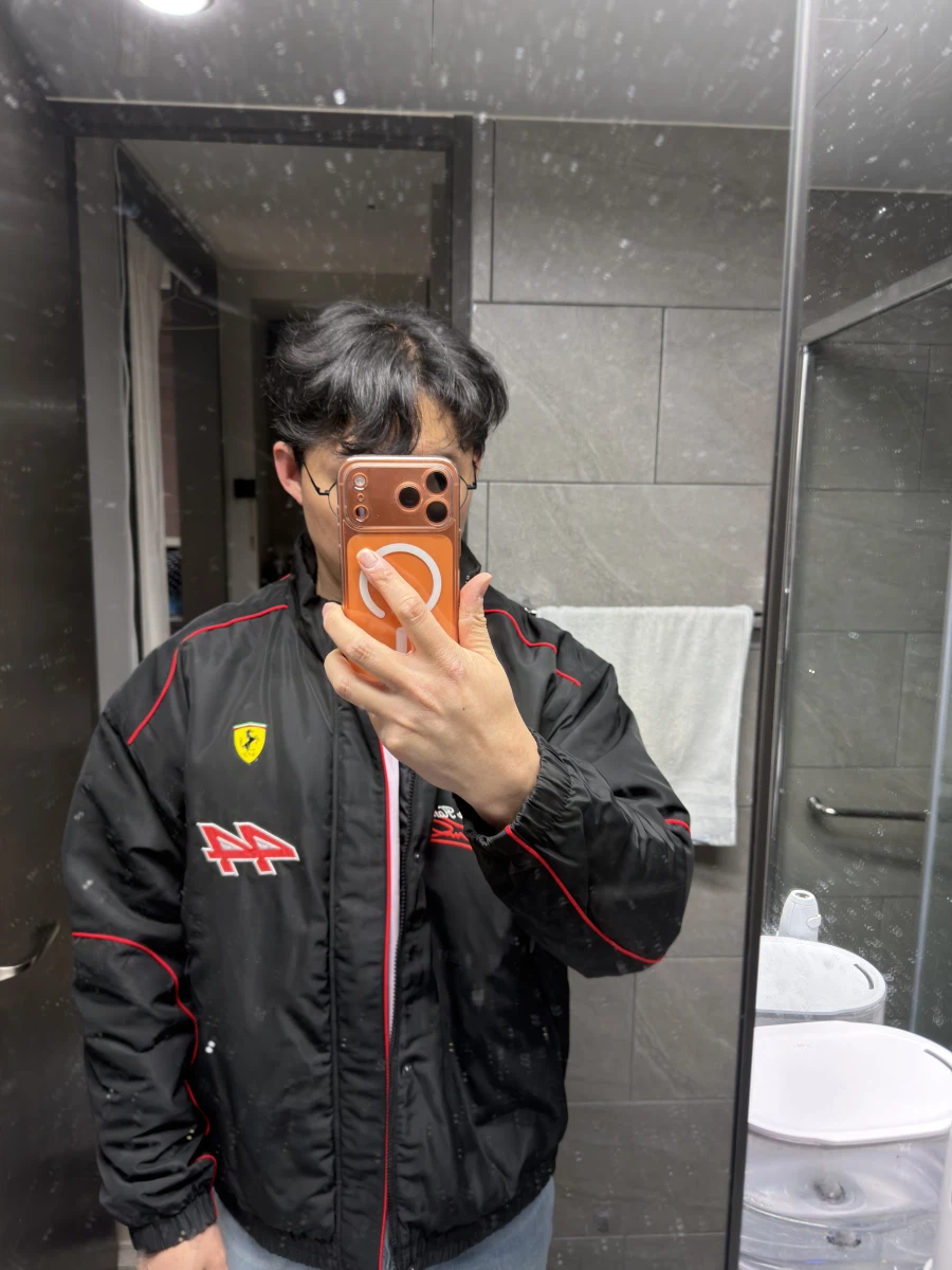 F1) 해밀턴 재킷 왔다_1.webp