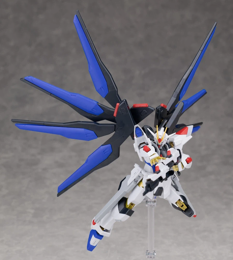 HGCE 1/144 스트라이크 프리덤 건담 2식 해외 리뷰 (스크롤 주의)_79.webp