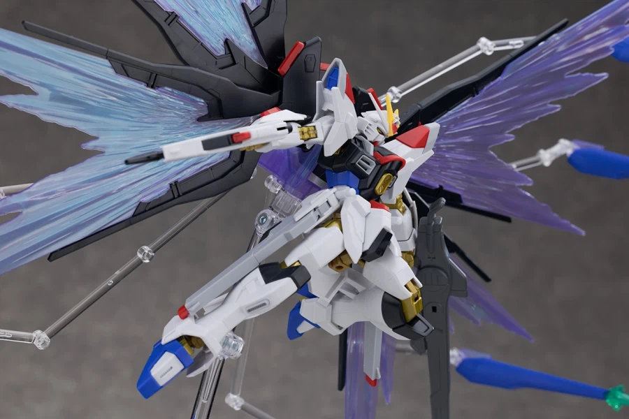 HGCE 1/144 스트라이크 프리덤 건담 2식 해외 리뷰 (스크롤 주의)_117.webp