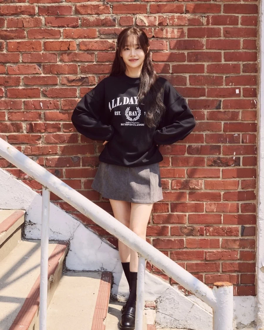 [츄] BYC 광고 촬영 비하인드 : 귀여운 지우 보여줘도 돼?_5.webp