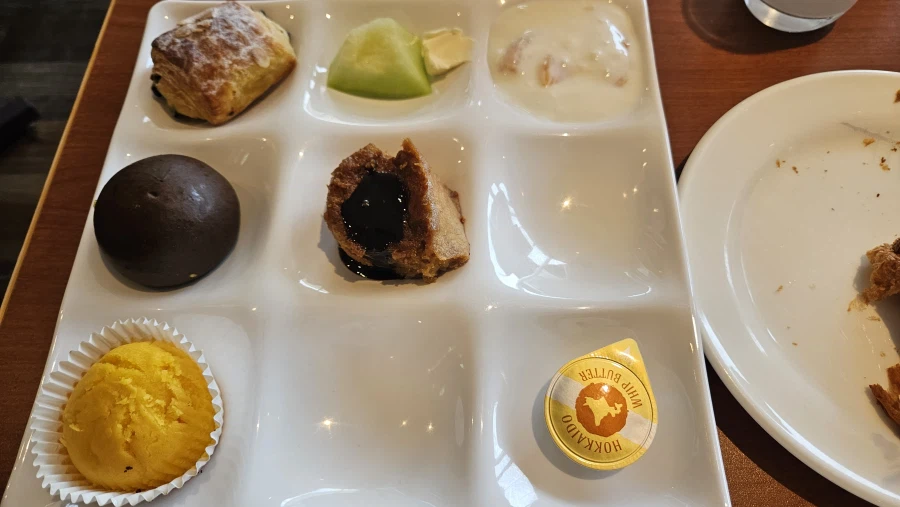 [일본]쉐라톤 오키나와 선마리나 리조트 식사_26.webp